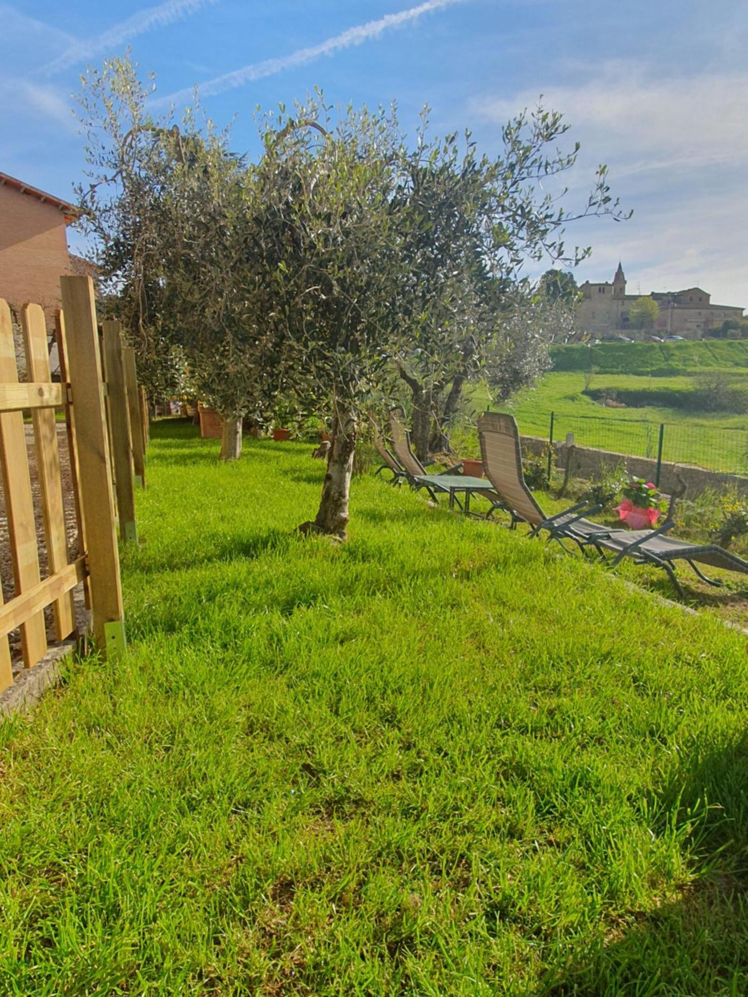 Апартаменты Casa Guardiavigna In Chianti San Gusme Экстерьер фото